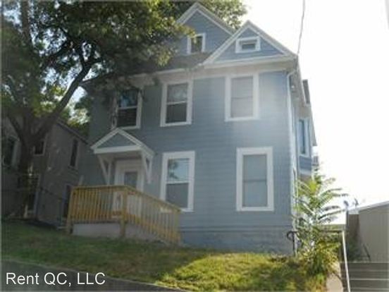 Sw 611 Perry Apartment for rent in Davenport, IA