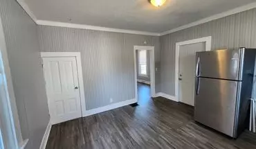 5 of 15 2303 W 1st St House for rent in Davenport, IA