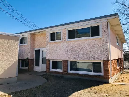 1101 Delmar Apartment for rent in Minot, ND