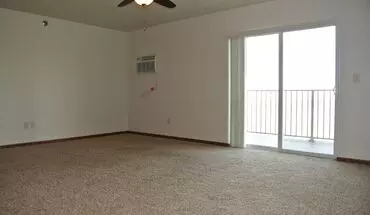 5 of 12 2208 33rd St NW Apartment for rent in Minot, ND