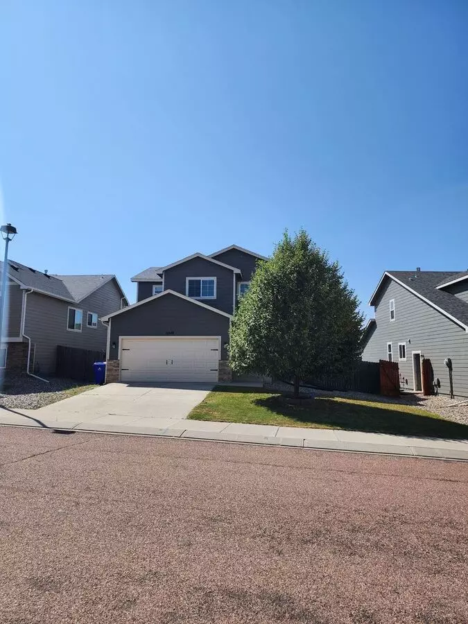 Beautiful 2-story Home With Finished Basement In Painted Sky At Waterview! House for rent in Colorado Springs, CO