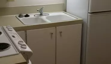 3 of 9 Cromwell Apartment for rent in Omaha, NE