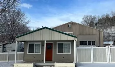 2 of 57 Beautiful Large Modern Shome Located Between Clarkston And Asotin Wa House for rent in Clarkston, WA