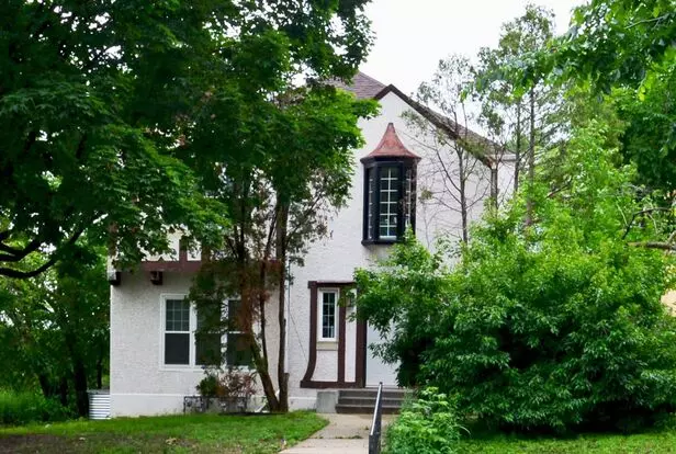 3552 Irving Ave S Apartment for rent in Minneapolis, MN