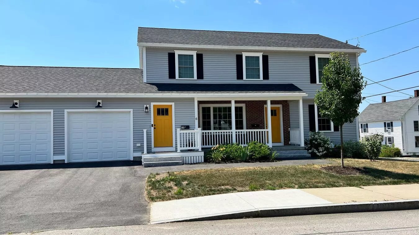 2 of 4 4-6 Ash St Apartment for rent in Dover, NH