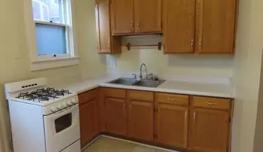 3 of 27 Berry 821  Apartment for rent in Fort Wayne, IN