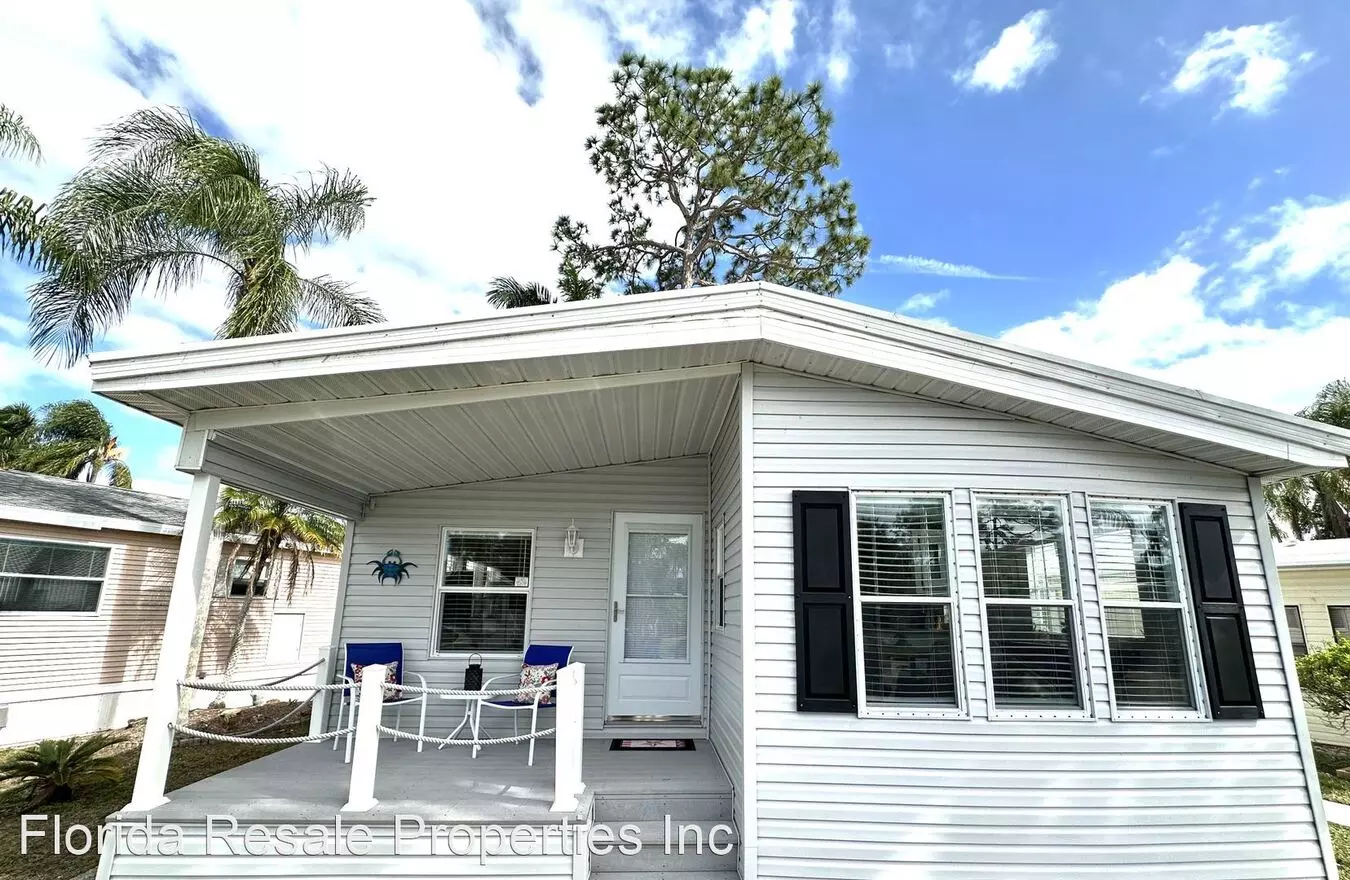 Seasonal Rental Close To Beaches, Shopping, And Dinning! House for rent in Estero, FL