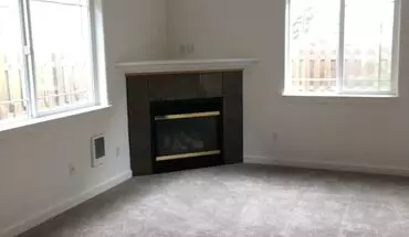 4 of 10 21035 Carl St Apartment for rent in Bend, OR