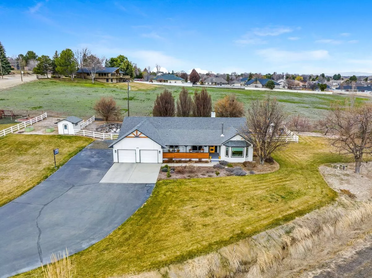 Stunning Home On 1 Acre And Rv Parking! House for rent in Nampa, ID