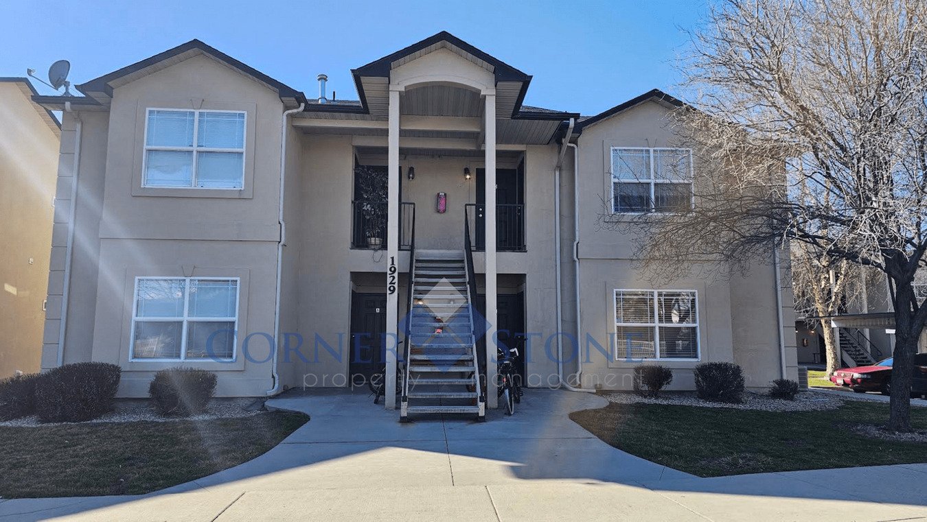 Wilson Lane 1929 Apartments 1929 - Large 