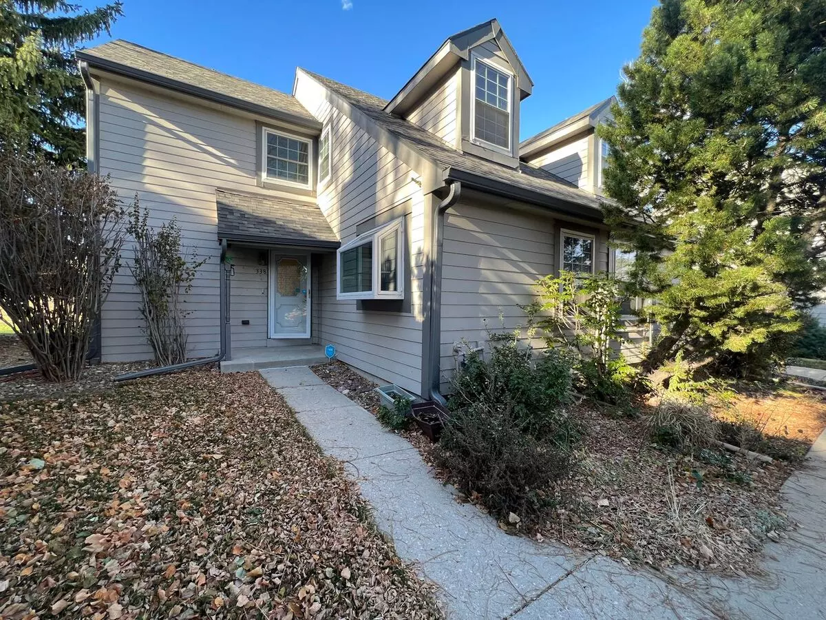 Tranquil 3 Bedroom 3 Bathroom Townhome Located Near The Broadmoor House for rent in Colorado Springs, CO