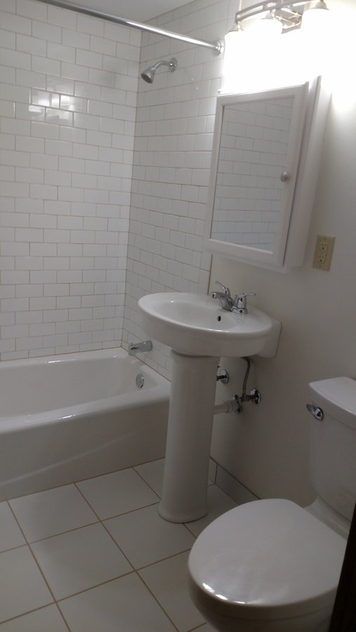 August Management presents the Imperial House Apartments New Holstein, WI