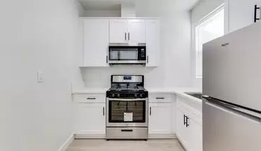 3 of 12 E Street Apartment for rent in San Diego, CA