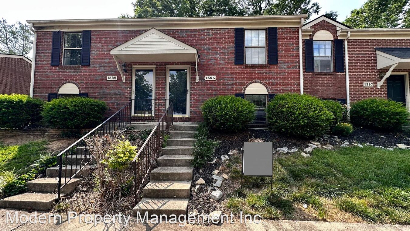 1393 Hartland Woods Way Lexington, KY House for Rent