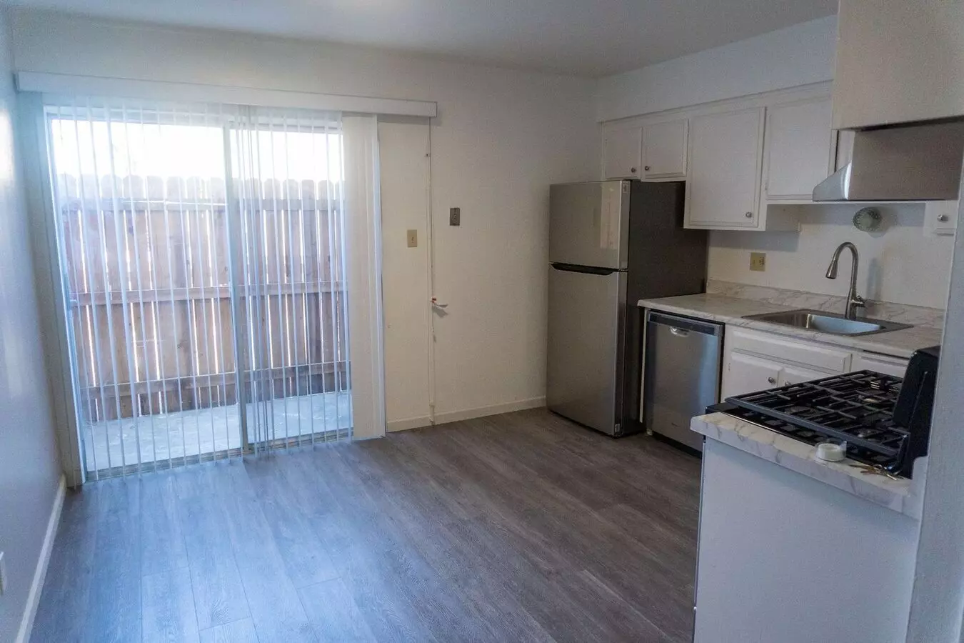 Lone Tree Way Apartment for rent in Antioch, CA