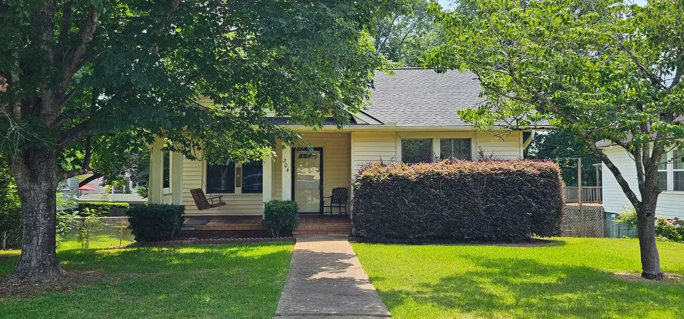 Larger Than It Appears House for rent in Thomaston, GA