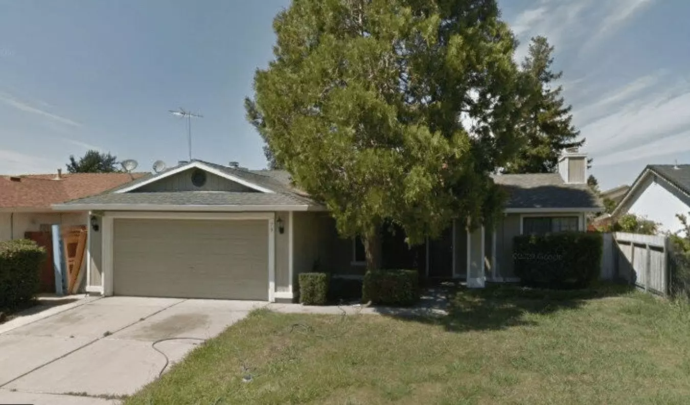Spacious 4/2 Ranch (avail 7/15) - Please Reference Ad For Viewing Requirements! House for rent in Sacramento, CA