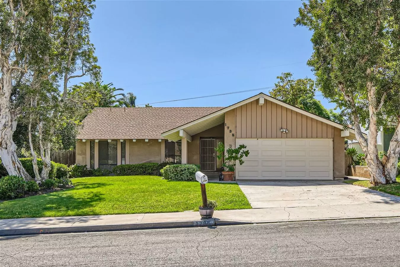 3 Bedroom 2 Bath Single Story Carlsbad Home With Large Backyard!!! House for rent in Carlsbad, CA