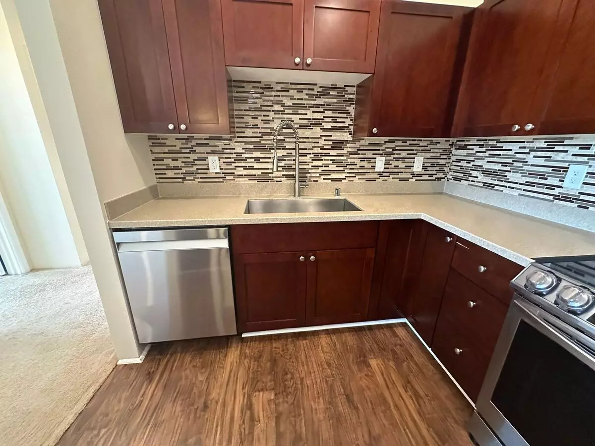 Welcome To The Second City Of Kapolei. This Stunning 3 Bedroom, 2 Bathroom Home Located In The Desirable Community Of Kapolei, Hi House for rent in Kapolei, HI