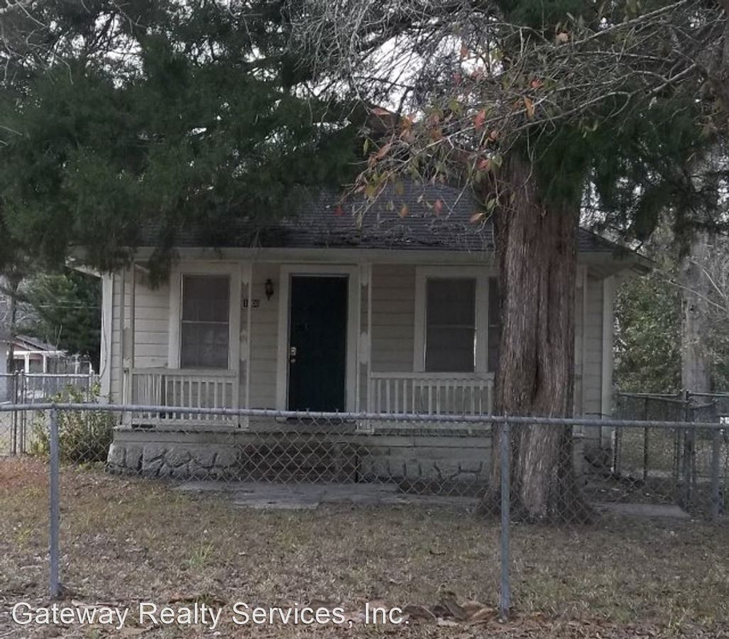 1406 Gilmore St Waycross, GA House for Rent Rentable