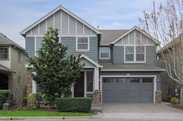 Large 3 Bdrm / 2.5 Bath With Open Floor Plan, Beautiful Kitchen And Finishes. Apartment for rent in Hillsboro, OR