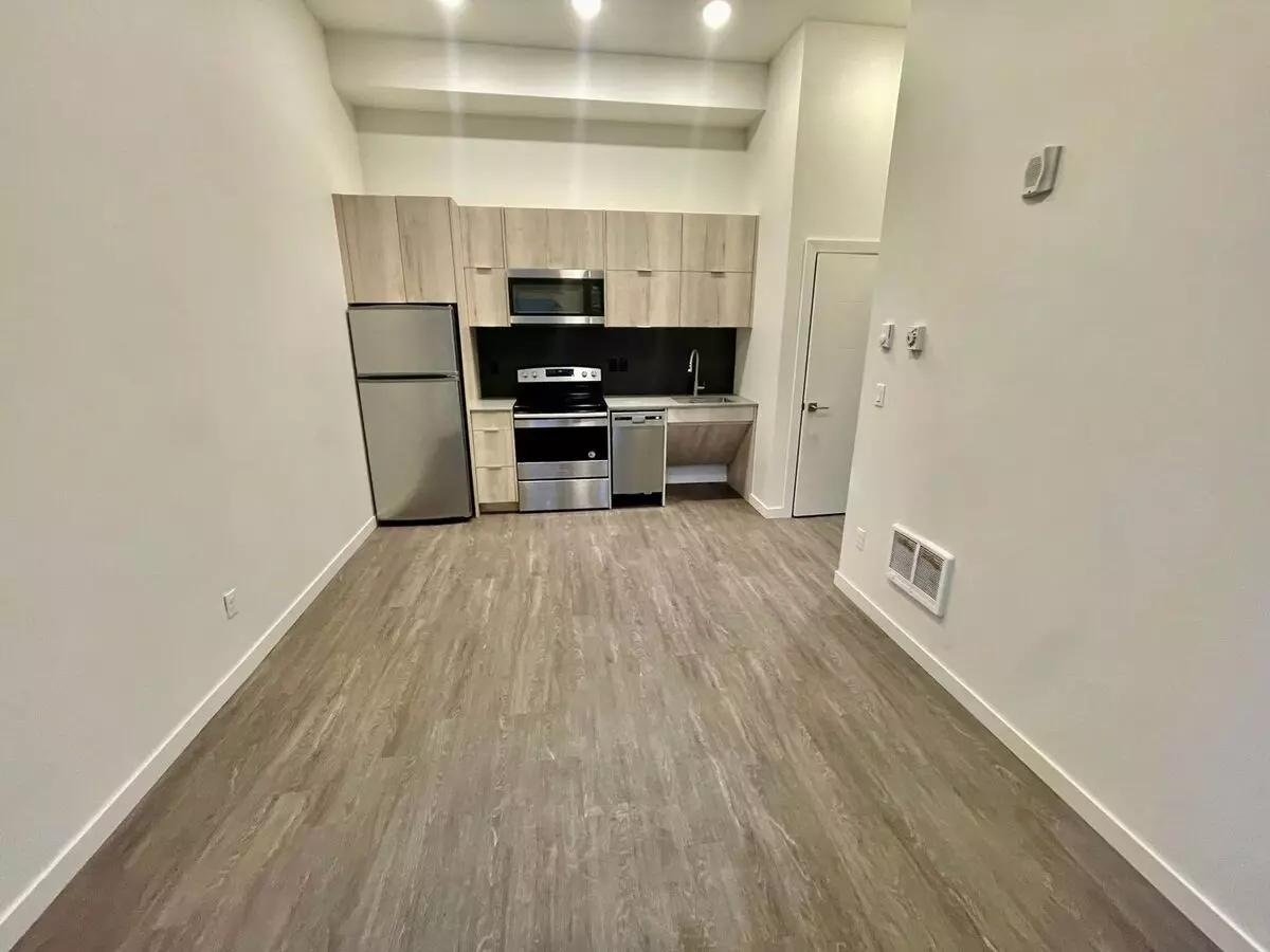 N0505 - Nella Lofts Apartment for rent in Portland, OR