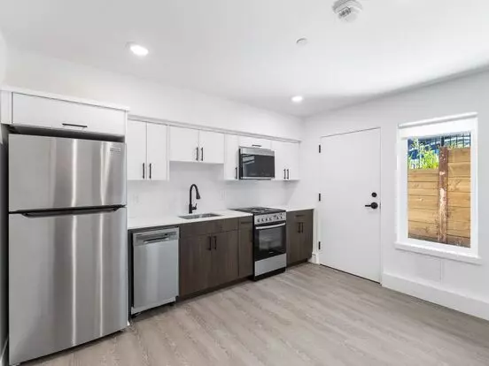 **6 Weeks Free Rent & $1000 Gift Card Concession Upon Move In** | New Construction - Minutes From Downtown Pdx Apartment for rent in Portland, OR **6 Weeks Free Rent & $1000 Gift Card Concession Upon Move In** | New Construction - Minutes From Downtown Pdx Apartment for rent in Portland, OR