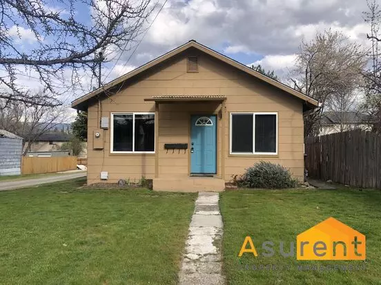 Walking Distance To Down And The College Apartment for rent in Ashland, OR