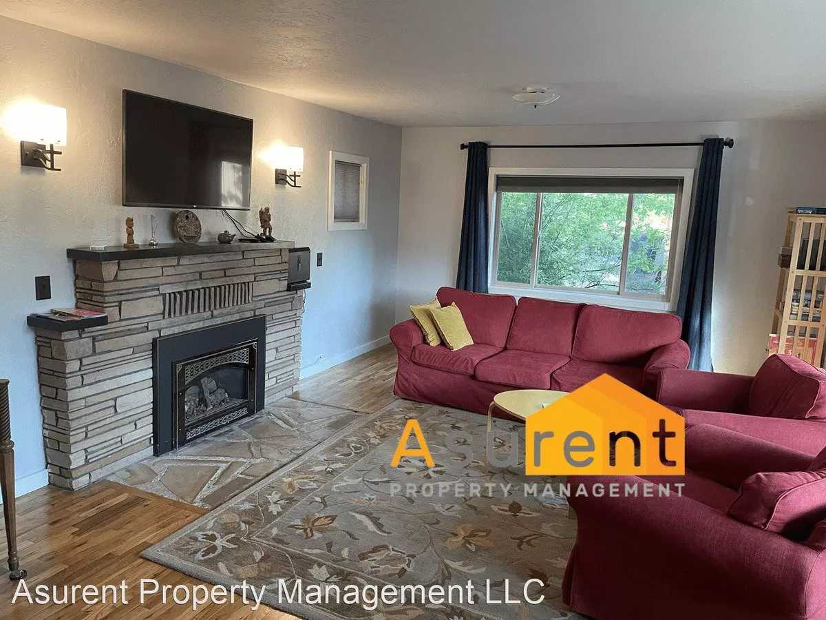 As-125 Monte Vista Apartment for rent in Ashland, OR