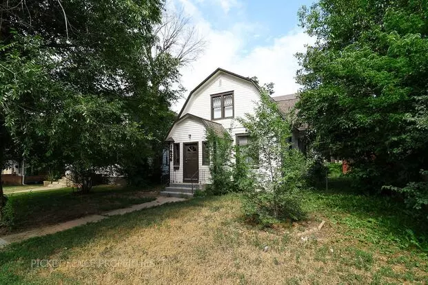 Move In Special $500 Off First Months Rent! 5 Bedroom, 2 Bath Home! Apartment for rent in Greeley, CO