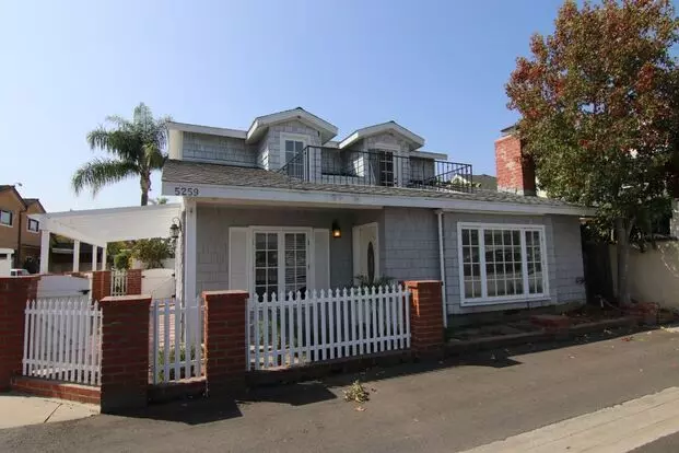 Coming Soon!! Waterfront Hom\e On Marine Stadium Apartment for rent in Long Beach, CA