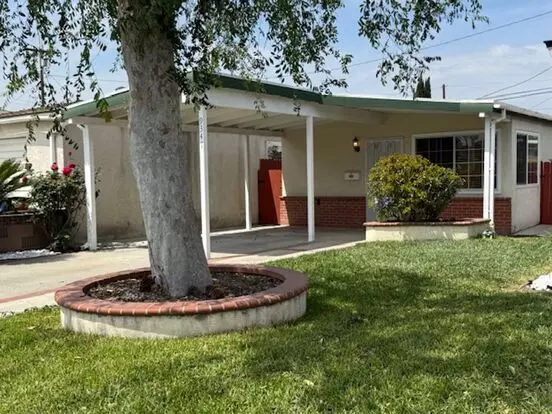 Bellflower 2br Single Family Home 9347 Greenwell Apartment for rent in Bellflower, CA
