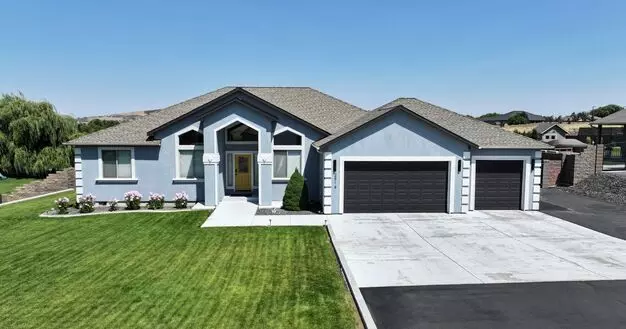 Luxurious 4-bed Richland Home With Pool, Hot Tub & Scenic Views Apartment for rent in Richland, WA