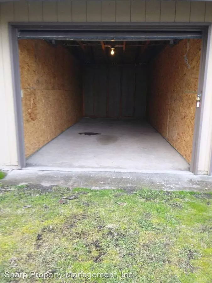 230 26th Ave Apartment for rent in Longview, WA