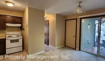 5 of 12 120-122 Selix Ln Apartment for rent in Longview, WA