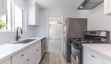 4 of 38 Fully Renovated 2br/1ba Unit In Altadena – $2,750/mo | Gated Community Apartment for rent in Altadena, CA