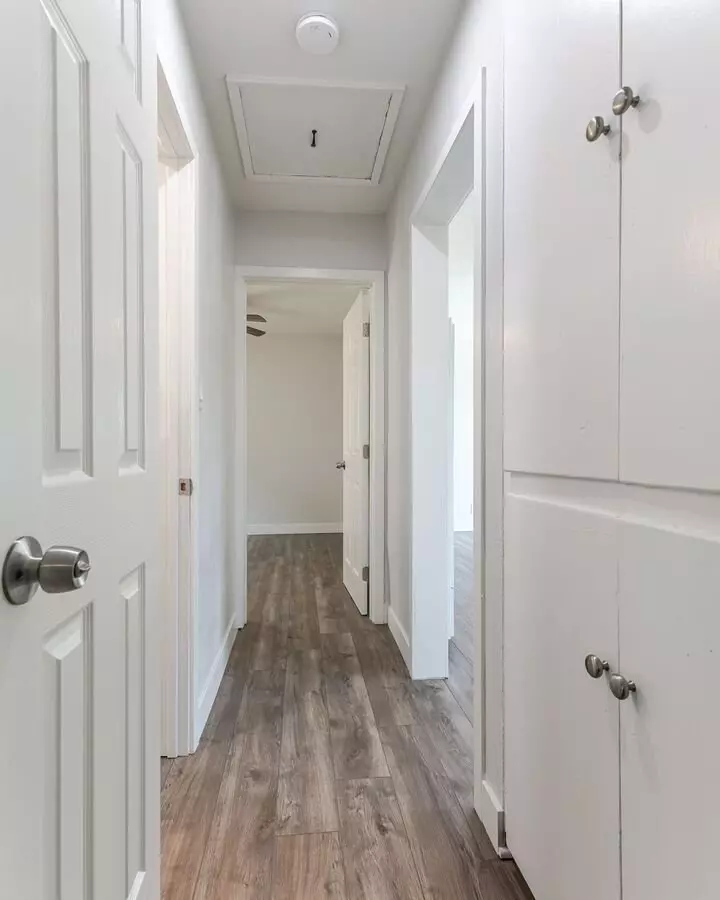 Fully Renovated 2br/1ba Unit In Altadena – $2,600/mo | Gated Community Apartment for rent in Altadena, CA
