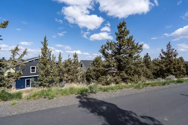 113- 1773 Ne Lotus Dr Apartment for rent in Bend, OR