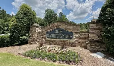 2 of 18 Spacious 3br/2.5ba Home In Sought-after Collins Hill District House for rent in Lawrenceville, GA