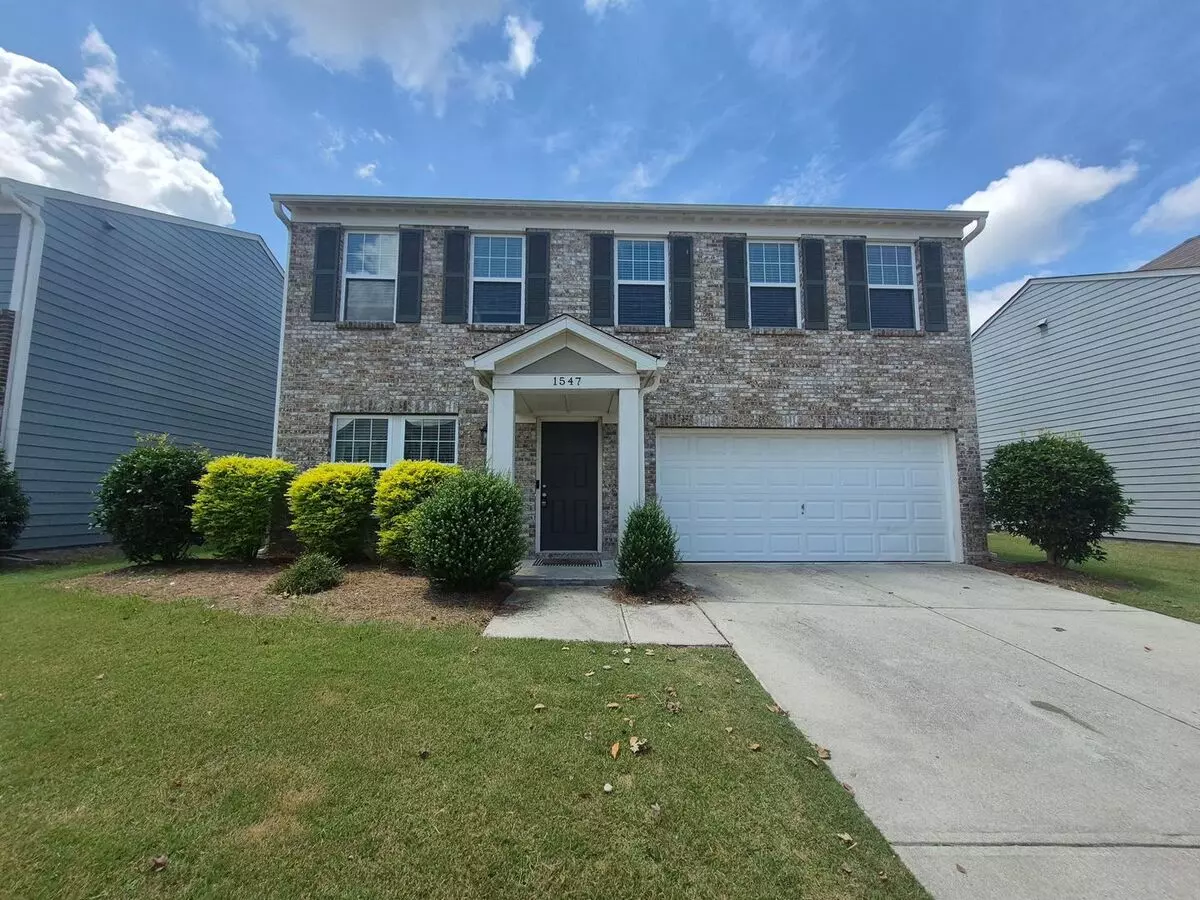 Beautiful Brick Home In Primrose Creek – Built By Fischer Homes House for rent in Sugar Hill, GA