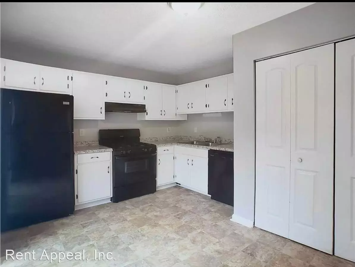 Available Now!! 2 Bedroom 2 Bathroom Duplex In Marietta House for rent in Marietta, GA