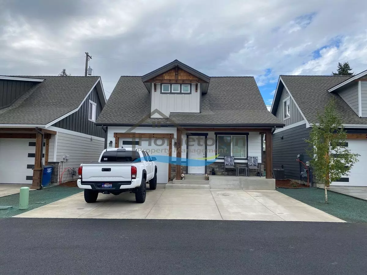 Craftsman-style Home In Coeur D'alene With 2 Bedrooms, 1.5 Bathrooms! House for rent in Coeur Dalene, ID