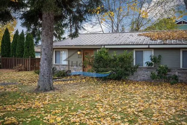 Beautiful 2 Bedroom 1 Bath Duplex In Hayden! Apartment for rent in Hayden, ID