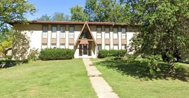 Ready Now! Updated One Bedroom One Bath In Florissant! Apartment for rent in Florissant, MO