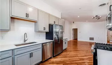5 of 22 1337-39 S Vandeventer Apartment for rent in St Louis, MO
