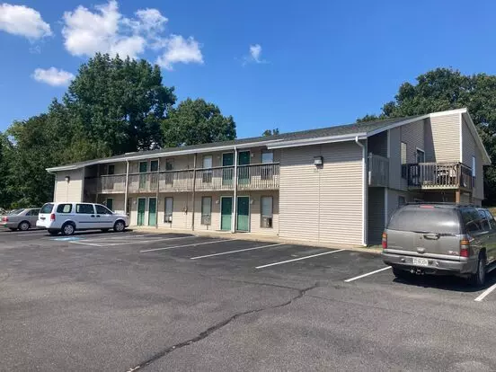 The Gardens Apartment for rent in Osage Beach, MO
