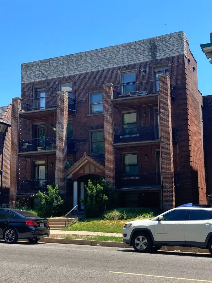 3650 Shaw Blvd. - 3650 Shaw Blvd. 2E Apartment for rent in St Louis, MO