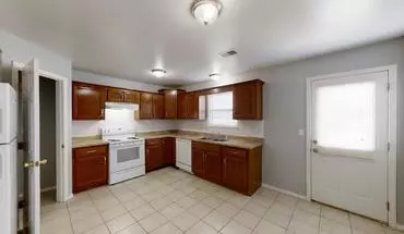 4 of 129 Pointe At Waynesville Apartment for rent in Waynesville, MO