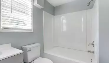 3 of 16 Large Brand New - One Bedroom (2 Blocks From Historic Distr.) Apartment for rent in Savannah, GA