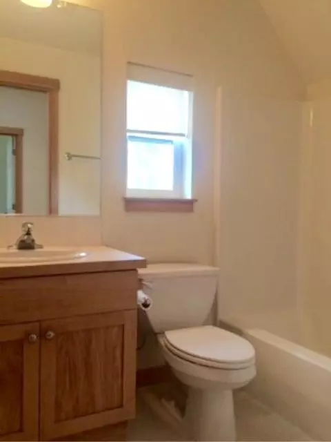 Courtyards Condominium Unit In Town House for rent in Bainbridge Island, WA